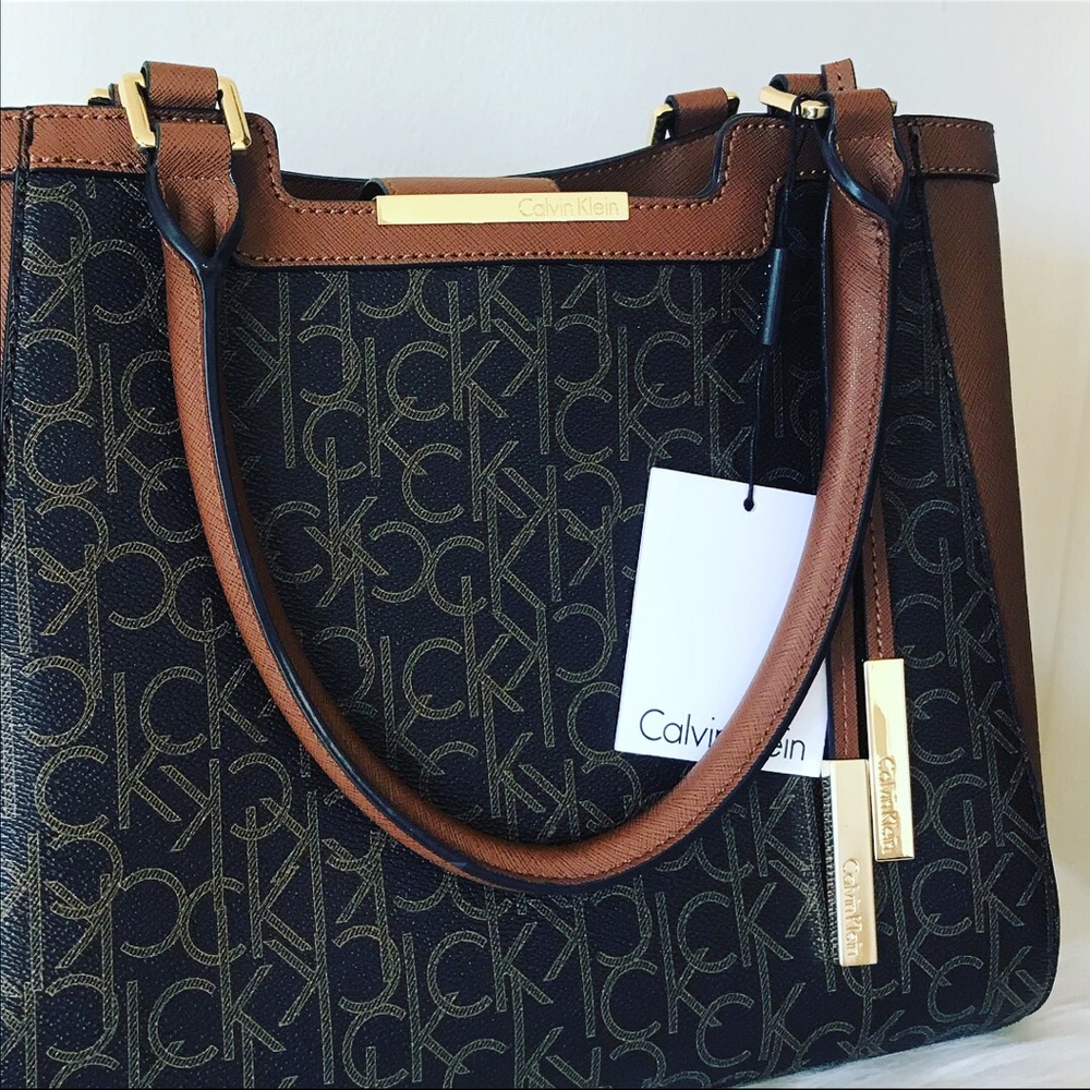 Calvin Klein handbag - Picture 4 of 4